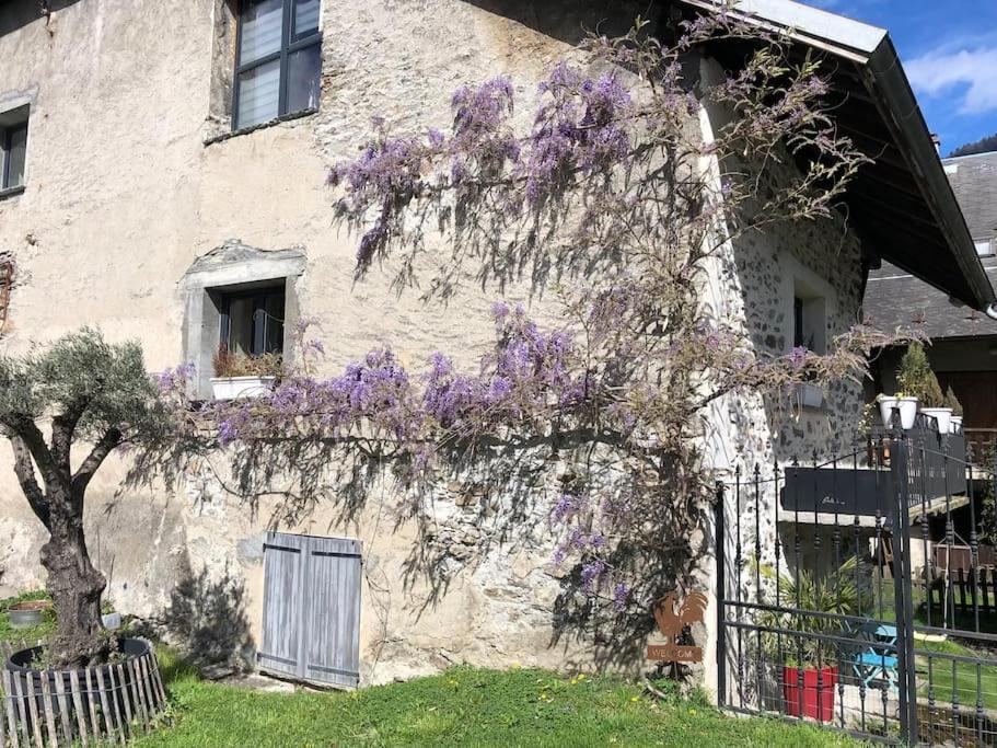 La Tour Charmant Tres Bien Situe Minimum 2 Nuits Merci Tours-en-Savoie Ngoại thất bức ảnh